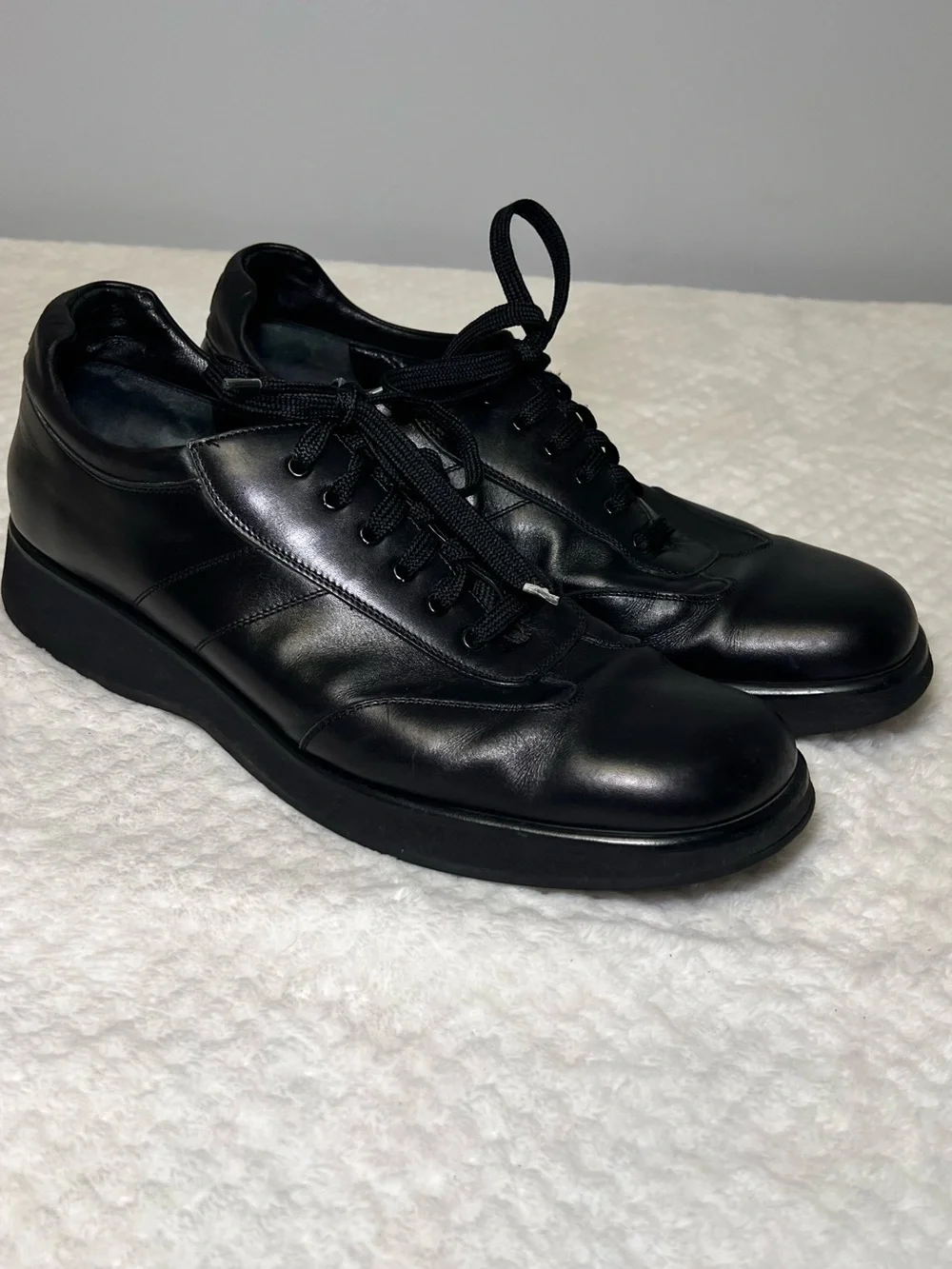 Salvatore Ferragamo Black Leather Lace-Up Oxfords